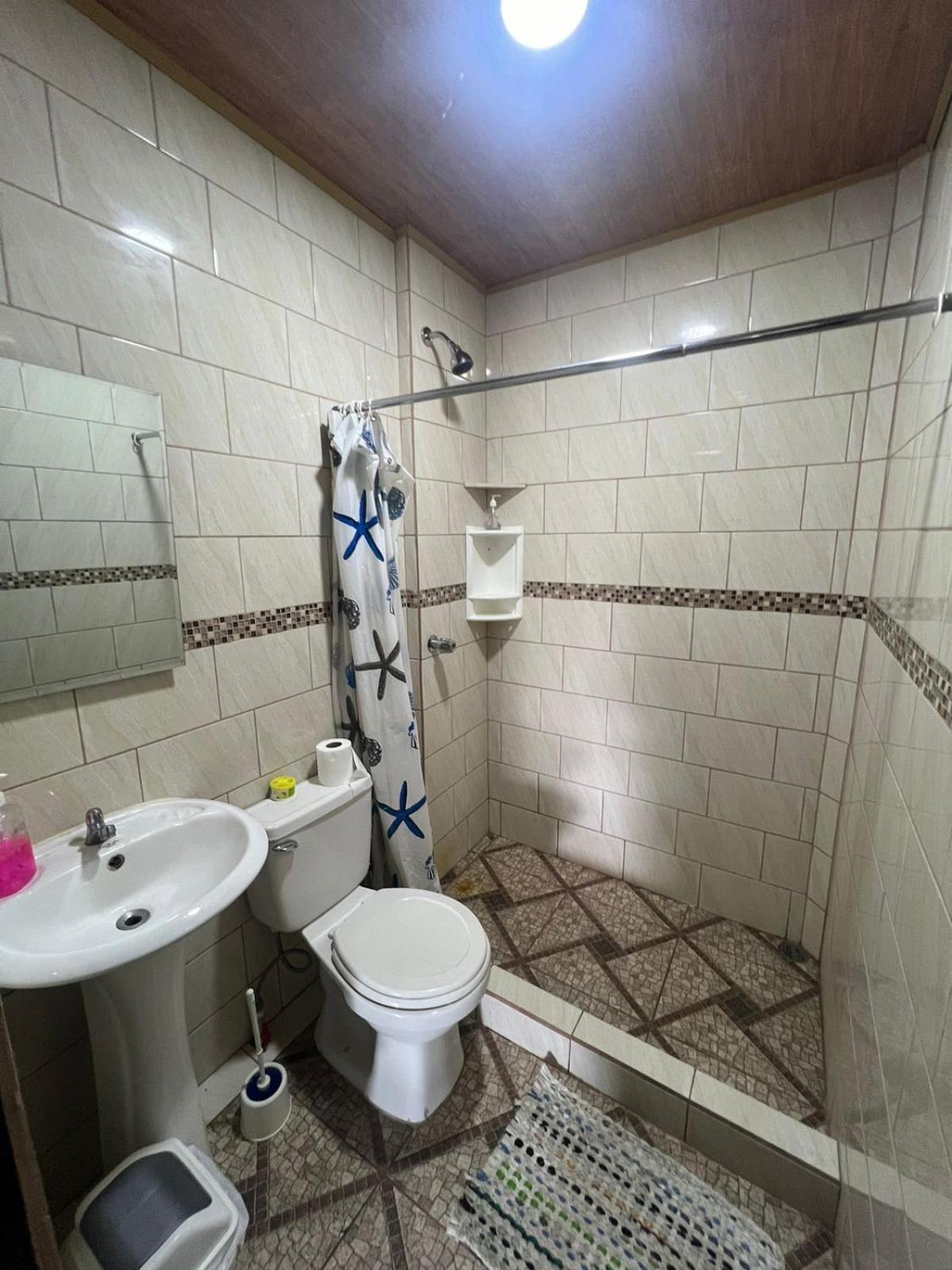 Bed and Breakfast Cabinas Playa Bandera Parrita Exterior foto